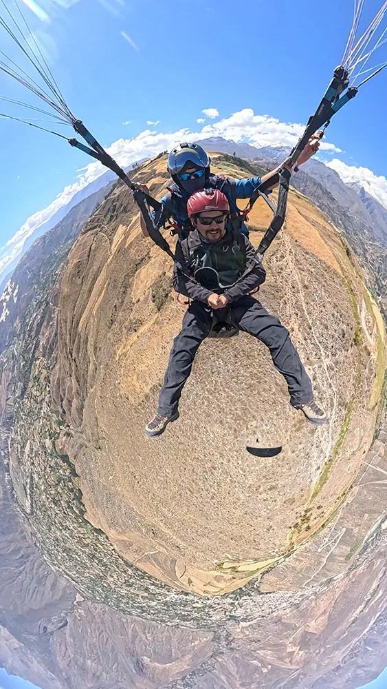 parapente desde mirador pucaventana huaraz